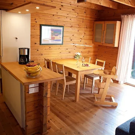 Blockhaus Ferien - Hakon Ulsnis